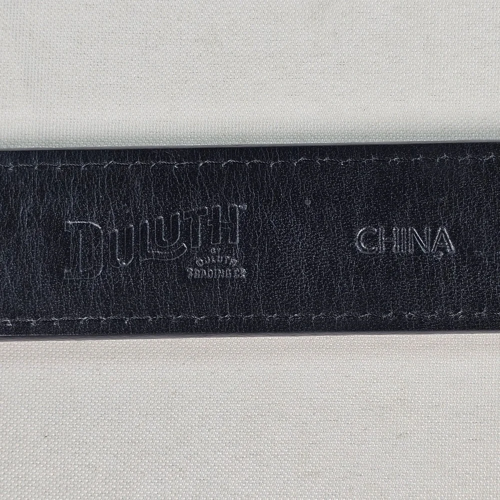 Duluth Trading Co Mens Black Leather Belt Solid Brass Buckle Size‎ 36 20345